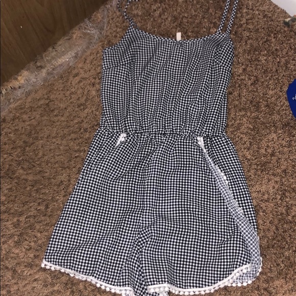 Romper - Picture 1 of 1
